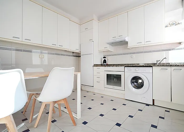 Apartamento De Playa En Sanxenxo Con Parking